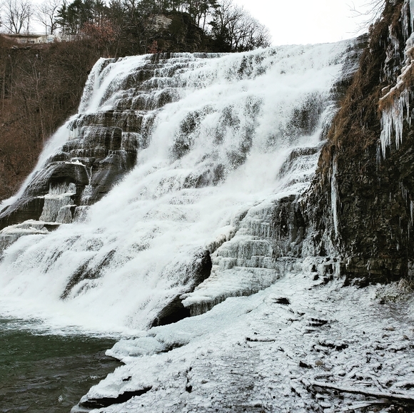 Meet your Posher, Sarah - Picture 7 of 11